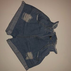 Cinched waist jean shorts